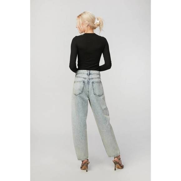 NEW IN THE MOOD FOR LOVE kallisto long sleeve top in black - Picture 3 of 5